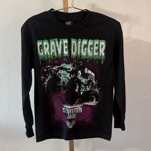 Monster Jam- Kids Black and Green Grave Digger Long Sleeve Tee